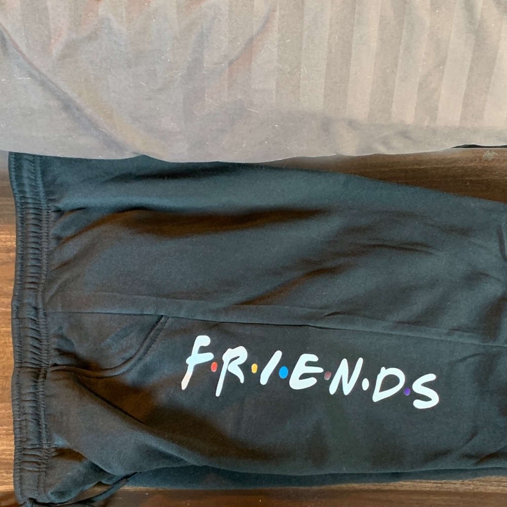 Black 'Friends' Sweatpants